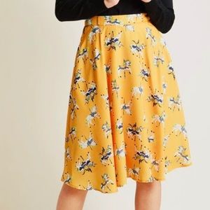 ModCloth Novelty Carrossel Horses Print Midi Skirt Sz S Yellow